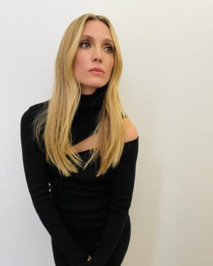 Evelyne Brochu Instagram - Hier @endirectdelunivers de @martinmatteofficiel.
Stylisme @fredgauthier 
Coiffure @daviddamours 
Maquillage @etiberger