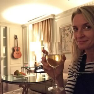 Ever Carradine Instagram - I just saw that The Handmaid’s Tale premiered seven years ago today, so here are some of my pictures from season one. 1 is the first flight to Toronto, with very little clue what an incredible show I had just joined. 2 my kid at TJs the night before that flight (he’s now almost 9). 3 My first hotel room that was bigger than my first apartment and I was certain someone had made a terrible mistake giving me the room key. 4 The women’s march with @yvonnestrahovski because when we started filming Obama was still the president! 5 Trying to stay warm shooting exteriors in Toronto. 6 Obligatory trailer door picture. 7 First day filming with my fake husband and forever real life friend @bigskunks (call transpo). 8 My actual first day of filming was giving fake fake birth to baby Angela while @madbrew did the heavy lifting of faking a real birth. 8 Almost crashed many times seeing the billboards around Los Angeles and trying to get the perfect shot. 10 The premier. #nolitetebastardescarborundorum indeed. #handmaidstale #7years #feelslikeyesterday #flashbackfriday #vote @handmaidsonhulu
