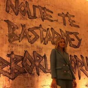 Actress Ever Carradine HD Instagram Photos and Wallpapers May 2024