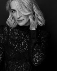 Actress Ever Carradine HD Instagram Photos and Wallpapers February 2024