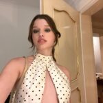 Ever Anderson Instagram - Venice part I - peak my phone case at the end ⭐️🦄🫧