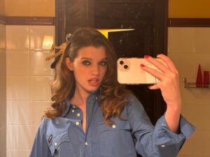 Ever Anderson Instagram - its night and day with this one incredible hair by @jillianhalouska amazing makeup by @pircillapae beautiful nails by @nailsbyemikudo BIG HUGE MASSIVE THANK YOU TO @miumiu for inviting me your incredible show. #miumiu #miumiufw24 #miucciaprada