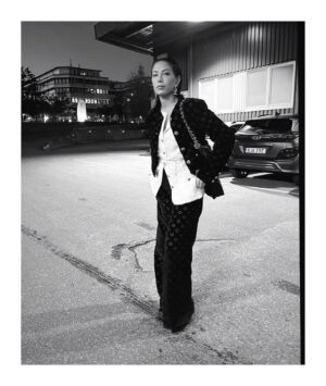 Evin Ahmad Instagram - coco @chanelofficial 🖤