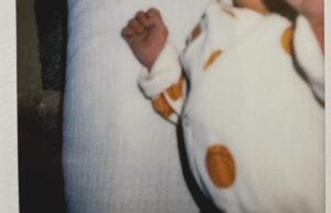 Evin Ahmad Instagram - One week with the love of my life, my beautiful son.
24.05.28 🩶🧿