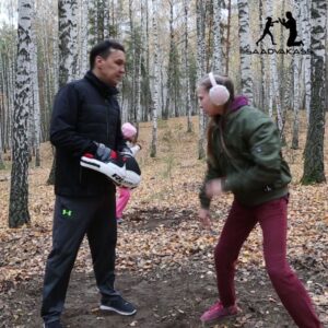 Evnika Sadvakassova Instagram - Sport to your home - Saadvakass family . . .#спорт #sport #champion #family #evnika #дети #exercise #muaythai #ufc #boxing #fight #fighter #mma #kickboxing #thaiboxing #martialarts #karate #kungfu #taekwondo #dad #тренировка #trening #бокс #тренер #boxeo #saadvakassfamily #boxingtraining #boxinggirl #boxingcoach #padwork