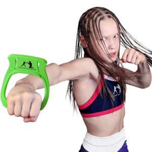 Evnika Sadvakassova Instagram - #SaadvakassFamily ­#EvnikaSaadvakass  #WomenBoxing #RevolutionInSport  #NewTechnologiesInSpotr #PersonalDevelopment  #AmazingSkills  #SimulatorEvnik ­