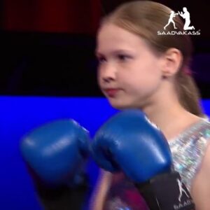 Evnika Sadvakassova Instagram - hit 10 year old girl!
The show host, Mr. Shane, suddenly decided to turn his cheek under the blow of a girl. There was no such trick at the rehearsal. Obviously, he did not know how the boxers beat, especially since he did not expect a strong blow from a little girl. He put his hand very close to his face, the blow was of such strength that the Echo echoed throughout the hall. Slap and crunch like a fallen tree.
After the video, a picture of Evnica is the last day in Australia, just after this show!
.
.
..#спорт #sport #champion #punch #evnika #fast #exercise #muaythai #ufc #boxing #fight #fighter #mma #kickboxing 
#thaiboxing #martialarts #karate #kungfu #taekwondo #dad
#тренировка #trening #бокс #тренер #boxeo #saadvakassfamily #boxingtraining
#boxinggirl #boxingcoach #padwork
