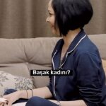 Evrim Akın Instagram - Bu haftanın konuğu Astrolog @nuraysayarii oldu! 🎉 Kendisiyle gelecekten, geçmişten, burçlardan ve daha biiiiirçok şeyden konuştuğumuz keyifli bir çekim gerçekleştirdik. Video yayında, link ise bio’da! 🤩👆🏻