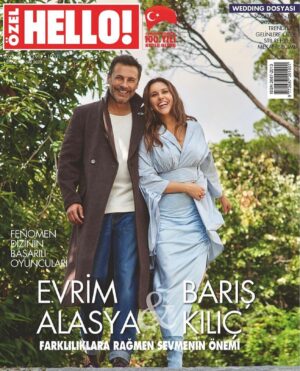 Evrim Alasya Instagram - Yayın Direktörü: @meldanar13 
Röportaj: @bnazlanuregul 
Fotoğraf: @tameryilmaz1 
Styling: @mina.tanay  Burcu Çam/ @816 styling
Saç: @mutluahmet.sinan 
Makyaj: @haticesaka
#hello #hellodergisi ##istanbul🇹🇷 #dışçekim