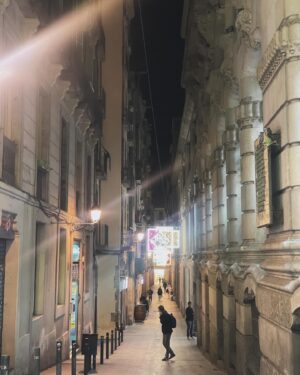 Fátima Molina Instagram - Bcn💜✨