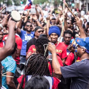 Fabienne Colas Instagram - #Exciting, folks!!! Le 17e @festivalhaitienfolie - présenté par @td_canada - est en cours jusqu'au 30 juillet 2023 à #Montréal! Venez stimuler "tous vos sens" et partir à la découverte d'une autre culture, en plein coeur de Montréal... Quelques incontournables:

- MERCREDI 26 & JEUDI 27 JUILLET
5@7 Haiti en Folie avec Djs, Wesli etc - dès 17h - Entrée libre:
Jardins Gamelin à Montréal (Coin Sainte-Catherine et St-Hubert).

- VENDREDI 28 JUILLET - 18h - Théâtre Outremont
Film FREDA, de Gessica Geneus | Billets: www.HaitiEnFolie.com 

- SAMEDI 29 JUILLET
. 16h: Défilé Rara - Départ Parc des Compagnon (coin Mont-Royal/Cartier) - Entrée libre
. Midi à 23h: Plusieurs artistes   BIC & Admiral T. Y compris: Ateliers, foire culinaire présentée par la SAQ, Foire du livre, artisanat...

- DIMANCHE 30 JUILLET
11AM à 23h: Plusieurs artistes   Emeline Michel (en clôture). Y compris: Ateliers, foire culinaire présentée par la SAQ, Foire du livre, artisanat...

Programmation complète: www.HaitiEnFolie.com #HEF23

Un évènement créé par la Fondation Fabienne Colas Foundation

#HaitiEnFolie #HaitianCuisine #haitianartist #HaitianMusic #HaitianFood #CultureHaitienne #caribbeanmusic #caribbeanfood #festival #ete #festivalete #montrealevents #eventsmtl #summerfestival #bayo #noula #hmi #konpa #compa