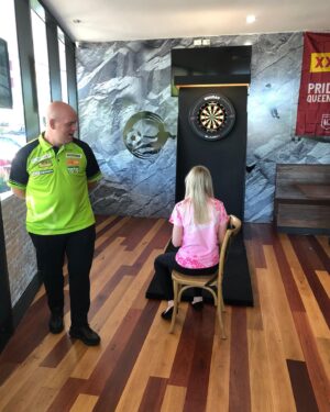 Fallon Sherrock Instagram - Lots of media done yesterday was good fun with @MvG180  @officialpdc