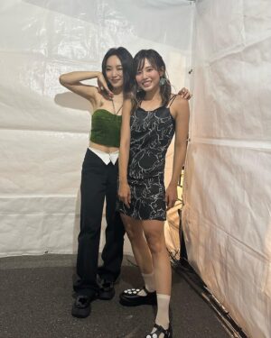 Fang Wu Instagram - ✌🏿✌🏿✌🏿

1.請問這是剛上岸還是要去表演？

2. @sea_sprout 寶特瓶海廢耳環#未來市集 @greentogether.tw 9/9、9/10限量登場

3.這個黑白對比看起來很滿格 @janiceyanmusic 

4.我跟人群融為一體

5.網頁測試讓我好分心

今日即興都有押韻
該不會是因為和織女在平行時空巧遇！
謝謝 新竹市 #竹蓮寺 ！