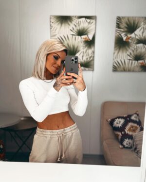 Fanny Rodrigues Thumbnail - 19.4K Likes - Top Liked Instagram Posts and Photos