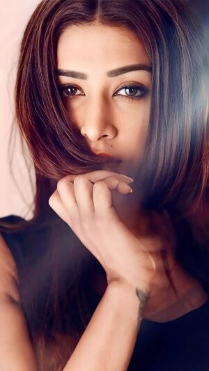 Farnaz Shetty Instagram - Stare 🤎
.
.
.
.
.
.
.
.
.
.
.
.
.
.
.
.
.
.
.
.
.
.
.
.
.
.
.
#stare #look #eyes #photooftheday #photoshoot #eyeshadow #eyemakeup #eyelook #deep #captivating #instagram #instamood #instadaily #instamood #instalove #instalove #lost #found #strong #selfdiscovery