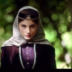 Fatemeh Masoudifar Instagram - 🎬
سريال جيران
عاشقانه اي ديگر از حسن فتحي 

از ٢٤ دي ماه
هر هفته "جمعه ها" از فيليمو

كارگردان: حسن فتحي
نويسندگان: احسان جوانمرد و حسن فتحي

طراحي و ساخت آنونس:
حميد نجفي راد
@hamidnajafirad 💫

#سريال_جيران
