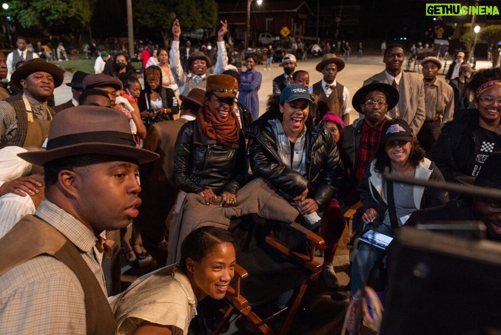 Fatima Robinson Instagram - The Color Purple Countdown……4 days @thecolorpurple @wbpictures @blitzambassador @iamdjdubz @iamtiarivera @tasiasword @daniebb3 @kingofbingo @coreyhawkins