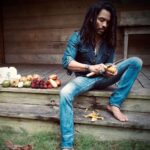 Fatima Robinson Instagram - Happy Birthday to the sexiest man on the planet. You just getting started Honey one of my favorite tracks on the new album Blue Electric Light out now.💙⚡️🍯
