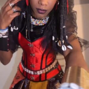 Fatoumata Diawara Instagram - Je suis prête à monter sur scène les fans. Aujourd’hui, @denatelier #Luxembourg 🇱🇺 🙏🏾❤️❤️! Mon nouveau clip #Sete est disponible sur ma chaîne YouTube! Loveeeeee🙏🏾❤️❤️❤️❤️!