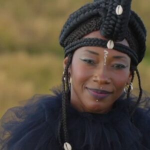 Fatoumata Diawara Instagram - SETE new videoclip OUT NOW ✨

SETE is a call to the world, I want to bring awareness about the barbaric practice of female genital mutilation that still prevalent in many parts of Africa and at the same time, give the children the space they deserve as they represent our hope for a better future.
