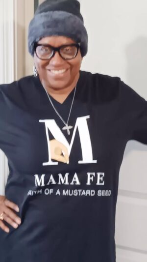 Felicia Cannon Instagram - Look at my Auntie wearing her MamFe T… smooches Elaine..