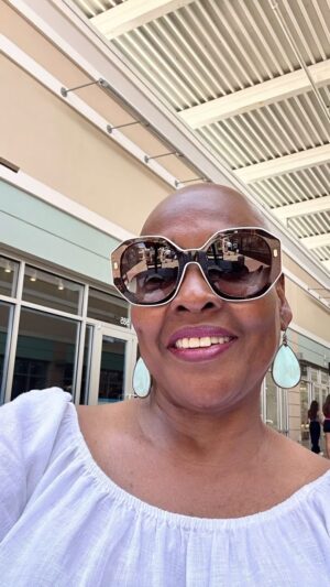 Felicia Cannon Instagram - Have a great Saturday…. It’s June and the Geminis are in full swing . Do YOU #shoutoutfrommamafe #mamafe #atlantarealtor #faithofamustardseed #comeongod #mama-fe.com