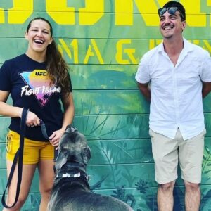 Felicia Spencer Instagram - 🦬Fluffy baby got to come do my Fee-nomenal pick of the week for the Dave Van Auken Show!  He approved 🙌 
... ... ...
#nov13 #ufcfightnight #mma #feenom #orlandoathletes #ufc #fightcamp #canadiangirl #floridagirl #thejunglemma #wmma #negu  #combatcorner #messyhairdontcare #canecorso #mastiffgram #davevanaukenshow #ufcfightisland #smile #laugh #mural #orlandoart