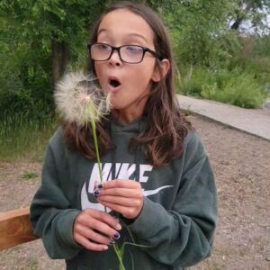 Felicia Spencer Instagram - More from Day 1 of our adventure, driving through Colorado. 
... ... ...
#colorado #smile #vacation #mustache #dandelion #feenom #american #adventure