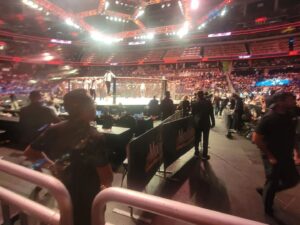 Felicia Spencer Instagram - Amazing night at #UFCOrlando yesterday with my dad!  Great to meet a lot of you there too!