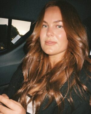 Felicity Palmateer Instagram - Last month on the planet on film 🎞️ @kodakkit 🩵