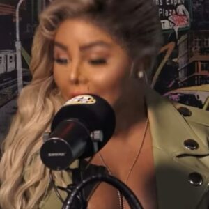Feminista Jones Instagram - Nah cuz it was REALLY weird seeing so many people condemning Sean John Combs for beating Cassie and then giving that shitty apology AND wishing Christopher George Latore Wallace a happy birthday and telling him to “rest in peace”. 

Y’all really just don’t even bother to try anymore, huh? 

Y’all ain’t listen to his verse on Get Money? 🥴🥴🥴