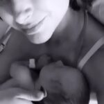 Fernanda Machado Instagram - Ser mãe é a minha maior missão. Eu amo meus filhos mais que tudo, eles são a minha maior prioridade, eles são a minha vida! Mas para criar uma criança, é preciso uma vila toda ao redor de uma mãe, já disse um ditado muito conhecido. No mundo de hoje, maternar pode ser muito solitário, e isso tem causado uma sobrecarga enorme, emocional, mental e física para nós, mães. Depois de muitas lágrimas, eu entendi que para, que eu possa estar bem emocionalmente para os meus filhos, eu preciso de suporte, de apoio. Porque é fundamental, que eu também cuide de mim mesma. Eu amo ser mãe, e hoje eu sei que para que o meu maternar seja mais leve, para que eu possa curtir cada segundo do crescimento dos meus filhos com mais leveza, eu preciso ter uma vila ao meu redor. Muito obrigada a todos que são pedacinhos da minha vila, na minha jornada materna. Seja você também um pedacinho desta vila na vida de uma mãe, seja rede de apoio! @oboticario #SejaRedeDeApoio #oboticario #diadasmaes #maternidade #maternidadereal #amosermãe #omaioramordomundo #sobrecargamaterna #saudementalmaterna #solidaomaterna #maternarcomleveza #Publipost