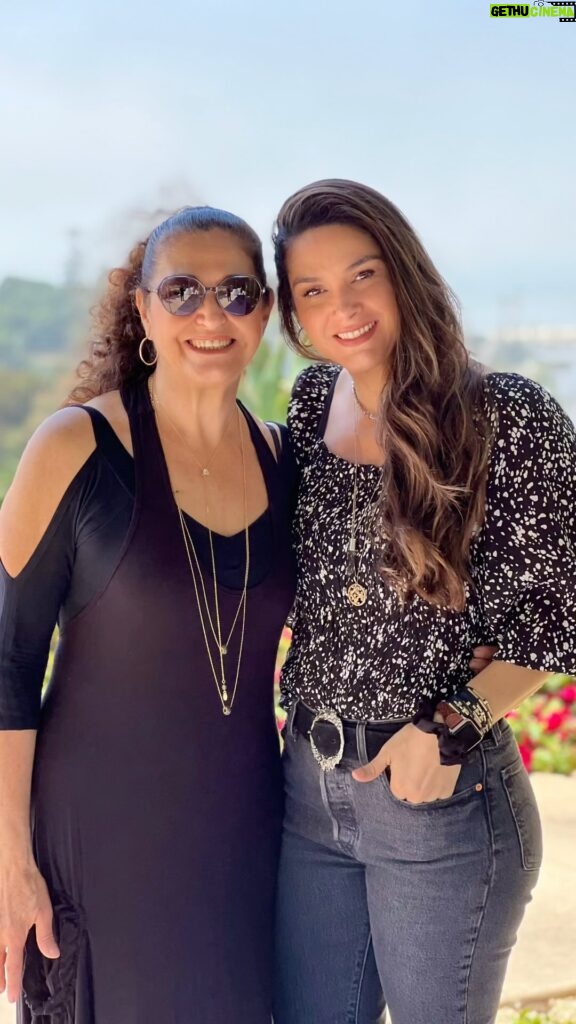 Fernanda Machado Instagram - Hoje é dia de celebrar a minha rainha, a minha Deusa! 🎉🎊♥️🥂 Parabéns mãezinha! Você é amor puro, você é alegria vibrante, você é força intensa, você é linda por fora e por dentro, você é demais!!!! Muito obrigada por ter me dado a vida, muito obrigada por tudo que você fez e faz por mim, por tudo que me ensinou. Devo tudo, tudo a você. Gratidão infinita! Te amo mais que tudo nesse mundo, e te desejo tudo de mais lindo hoje e sempre! Te amamos vovó!!!!!!! #parabensmaezinha #felizaniversariovovó #omaioramordomundo #minhamaeminharainha