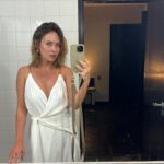 Fernanda Nobre Instagram - Todo ano a gente tem a sensação que janeiro é interminável? Por aqui começou com um reveillon perfeito emendando com duas viagens em família. Depois do atropelo do ano passado, merecia viver um ano em um mês dedicado a construir memórias. 💛