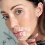 Fernanda Romero Instagram - ✨ Este producto está demasiado COOOL!! Y ya verán por qué…. @rodialbeauty se la voló 🤍 how I Achieve that effortless rosy glow it’s my newest beauty obsession! it reflects ambient light for a radiant finish that’s flattering on every skin tone. - - - - - - - - - - - #SkincareRoutine #BeautyTips #GlowingSkin #MakeupObsessed #HealthySkin #BeautyHacks #SkincareJunkie #MakeupLovers #ClearSkin #BeautyRoutine #MakeupGoals #SkinCareTips #BeautyProducts #FlawlessSkin #MakeupTutorial #SkinCareRegimen #BeautyBloggers #rodialmakeup #fernandaromero