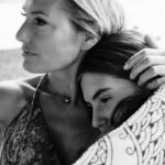 Fernanda Serrano Instagram - O Melhor de Mim serão sempre vocês meus Grandes Amores… Obrigada por me chamarem de Mãe com tudo o que isso representa para mim! Para nós! Amo-vos mais hoje que ontem e menos que amanhã! Obrigada a ti Mãe por estares sempre ao meu lado! Feliz Dia de todas as mães de verdade que conheço e admiro. E a todos os pais que também são mães…#diadasmaes #meudia #nossodia