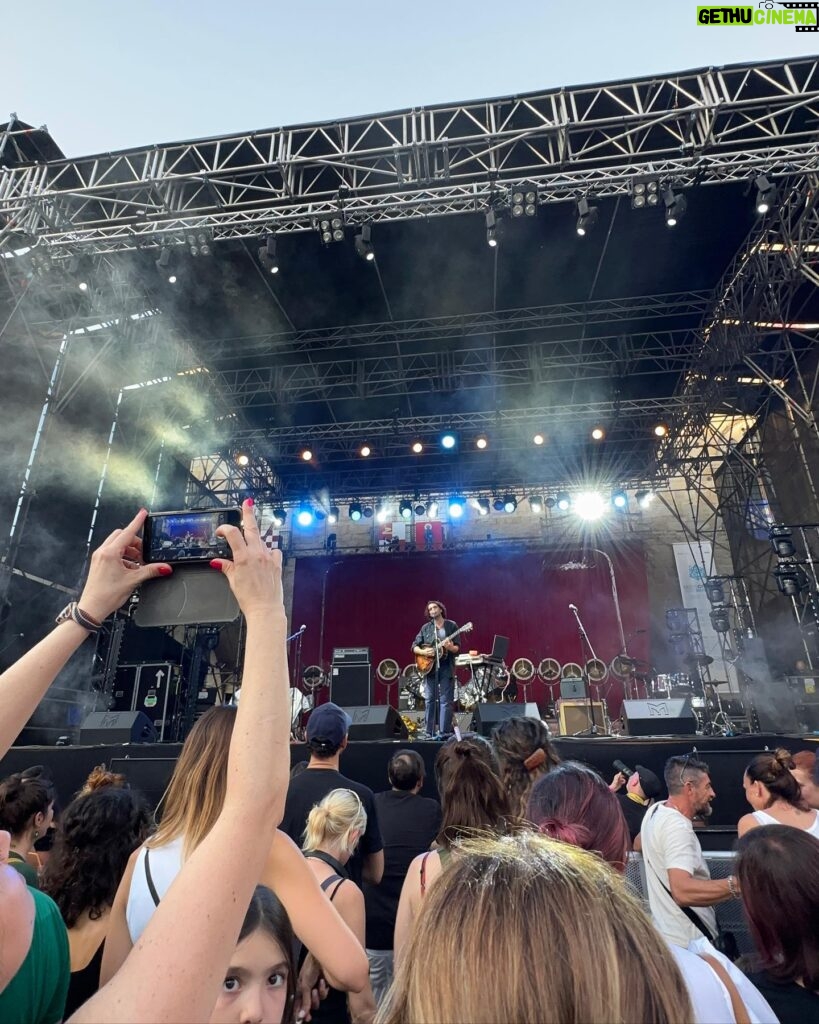 Fiammetta Cicogna Instagram - @filovals summer tour🎸 @pistoia_blues_festival @vivoconcerti