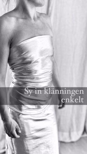 Filippa Rådin Instagram - REMAKE // Man ska göra det enkelt för sig, annars blir det aldrig gjort. 
Den här klänningen var på tok för stor inför Anjas avresa till Mästarnas så en inpassning var ett måste. Jag gjorde det enkelt för mig och tog in allt överflöd i två sömmar bak. Det blev snyggt och bra 🤩👍🏻
Har man inte tid eller kan man inte du själv kan det vara värt att lämna in till ett proffs. 
Hur gör du med kläder som inte passar? 
❤️F 

#remake #remakeclothing #remakefashion #fashion #style #remakestyle #remakestyling #styling #fashionhacks #hacks #stylingtips #stylinginspo #stylingideas #stylehacks #diyfashion #upcycledclothes #reworked