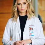 Fiona Gubelmann Instagram - An all new episode of @thegooddoctorabc airs TONIGHT!! I can’t wait to see what you think ❤️ #thegooddoctor #parnick