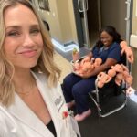 Fiona Gubelmann Instagram – Don’t miss an all new episode of @thegooddoctorabc TONIGHT. Also, @briasamone is the funniest. Be sure to follow her.