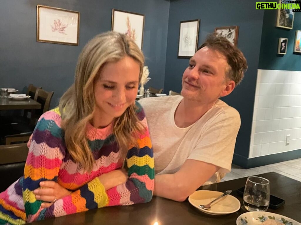 Fiona Gubelmann Instagram - Such a lovely birthday. Thanks for all the love and well wishes. I am truly blessed to have so much love in my life. Fabulous birthday dinner with close friends at my favorite restaurant @folkerestaurant. Thank you for the special delicious birthday cake that I can’t stop thinking about!! Dress is from one of my faves @oliviarubin 🩷
