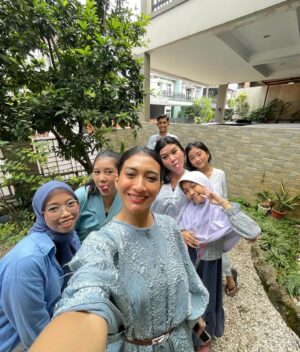 Fitrie Rachmadhina Instagram - RAYA DAY 1 🤍