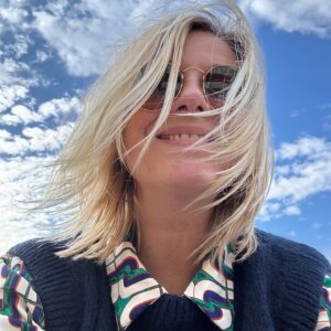 Flavie Flament Instagram - 🤍🤫🕊️ 
2024 

Je vous embrasse