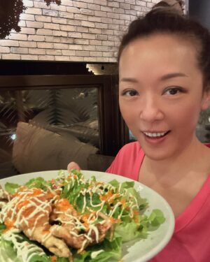 Florence Kwok Instagram - So nice to see u again #bangkok
It’s been such a long time
#wagyu 🥩