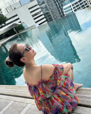 Florence Kwok Instagram - Just on the last day
Got a little time 
Sat by the side of the pool
Took a picture and left
Until next time
#bangkok 2023