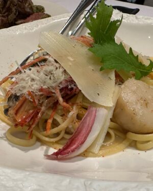 Florence Kwok Instagram - Where is good food there will be good mood
#frenchcuisine