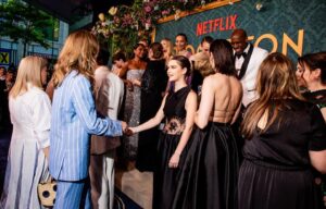 Florence Hunt Instagram - A ball with my Bridgo’s 💐💘
@bridgertonnetflix 
@shondaland  @netflix 

hair- @lonavigi 
makeup- @makeupvincent 
Styling-  @britt.theodora (@shushu__tong )
