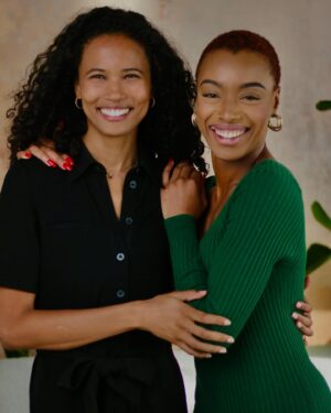 Fola Evans-Akingbola Instagram - Got to sit down with Paige Lewin @texturetalksuk and chat about Untold Stories: Hair on Set😍 thank you Paige for your support for @haironsetdoc 
It was so fun being a part of the podcast. 

Episode 4 is out now - wherever you listen to your podcasts @youtube @spotifypodcasts @audible_uk 

#haironset 
#afrohair