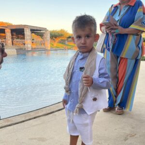 Foteini Atheridou Instagram - Η πιο όμορφη μέρα της ζωής μας , στον όμορφο χώρο , με τους πιο όμορφους ανθρώπους … δεν έχω λόγια να εκφράσω την ευγνωμοσύνη μου για τη φιλοξενία , και για τις πανέμορφες στιγμές που δημιουργήσαμε όλοι μαζί … αν μπορούσα να ξανά ζήσω μια μέρα από τη ζωή μου θα ήταν σίγουρα αυτή ! 

Διοργανώτρια : @minamelissourgou 
Ήχος, φως : @loudandcleargr @markosfotiadis 
Catering: @alex_poulimenos @olon_odoskassandras 
Candy bar : @freshpatisserie 
Βαφτιστικά Ρούχα : @stovabambini @steliosmanolas_