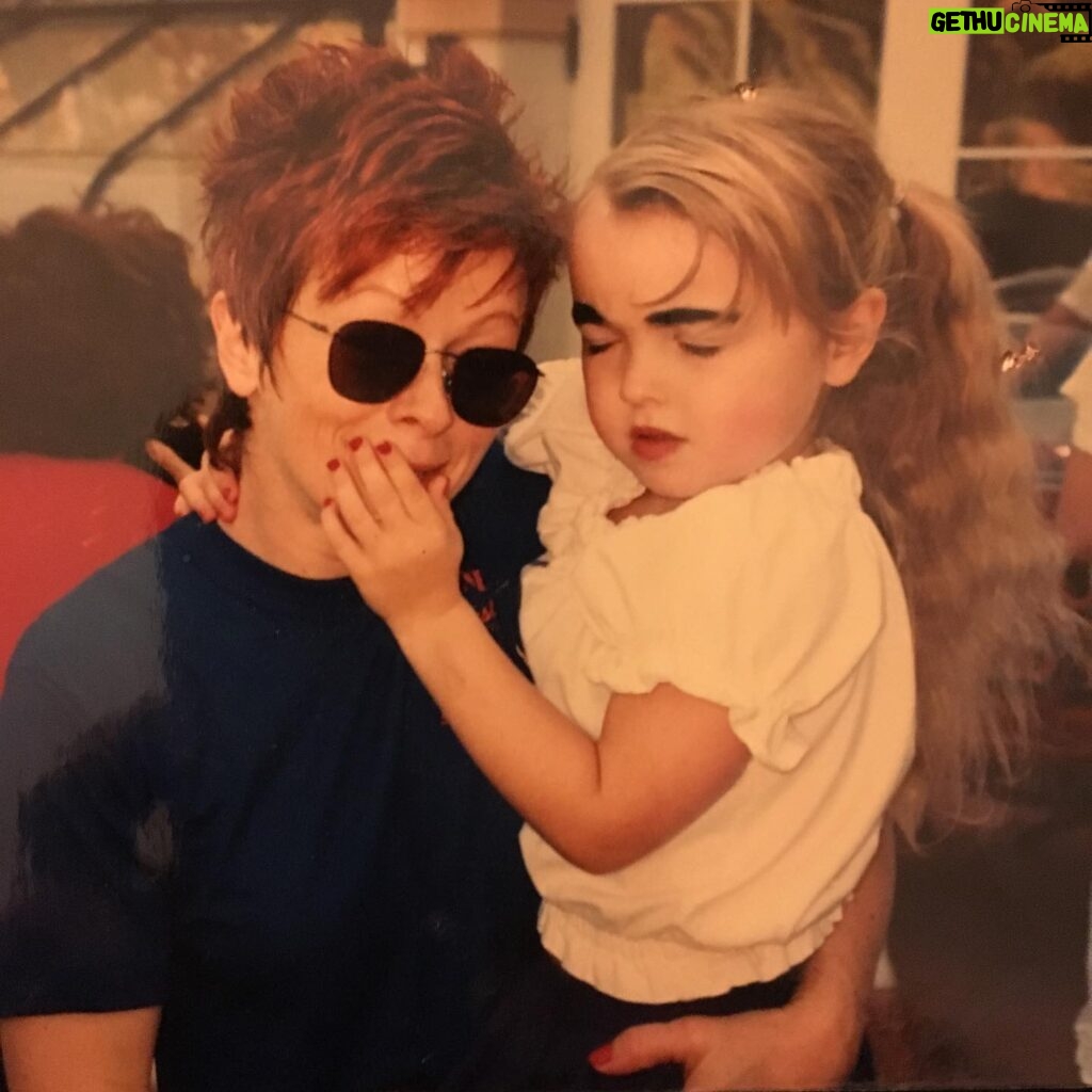 Francesca Eastwood Instagram - The only person appreciating the full brow look in the 90s was me...also mom I need those glasses.